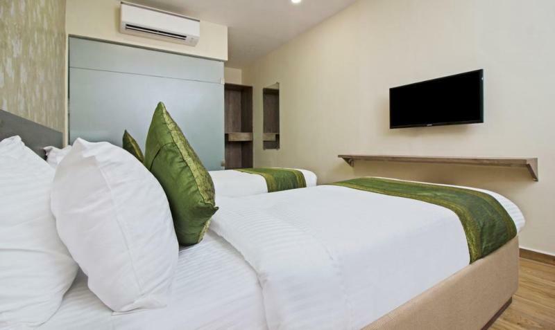 Ocean Suites Hotel Mumbai Exterior photo