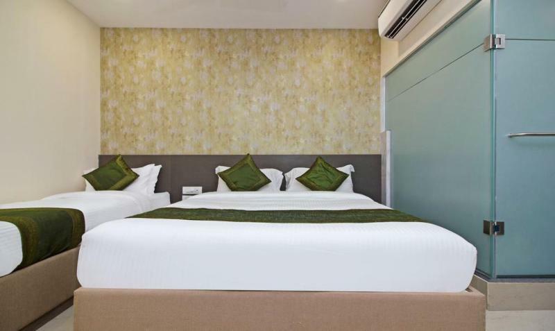 Ocean Suites Hotel Mumbai Exterior photo
